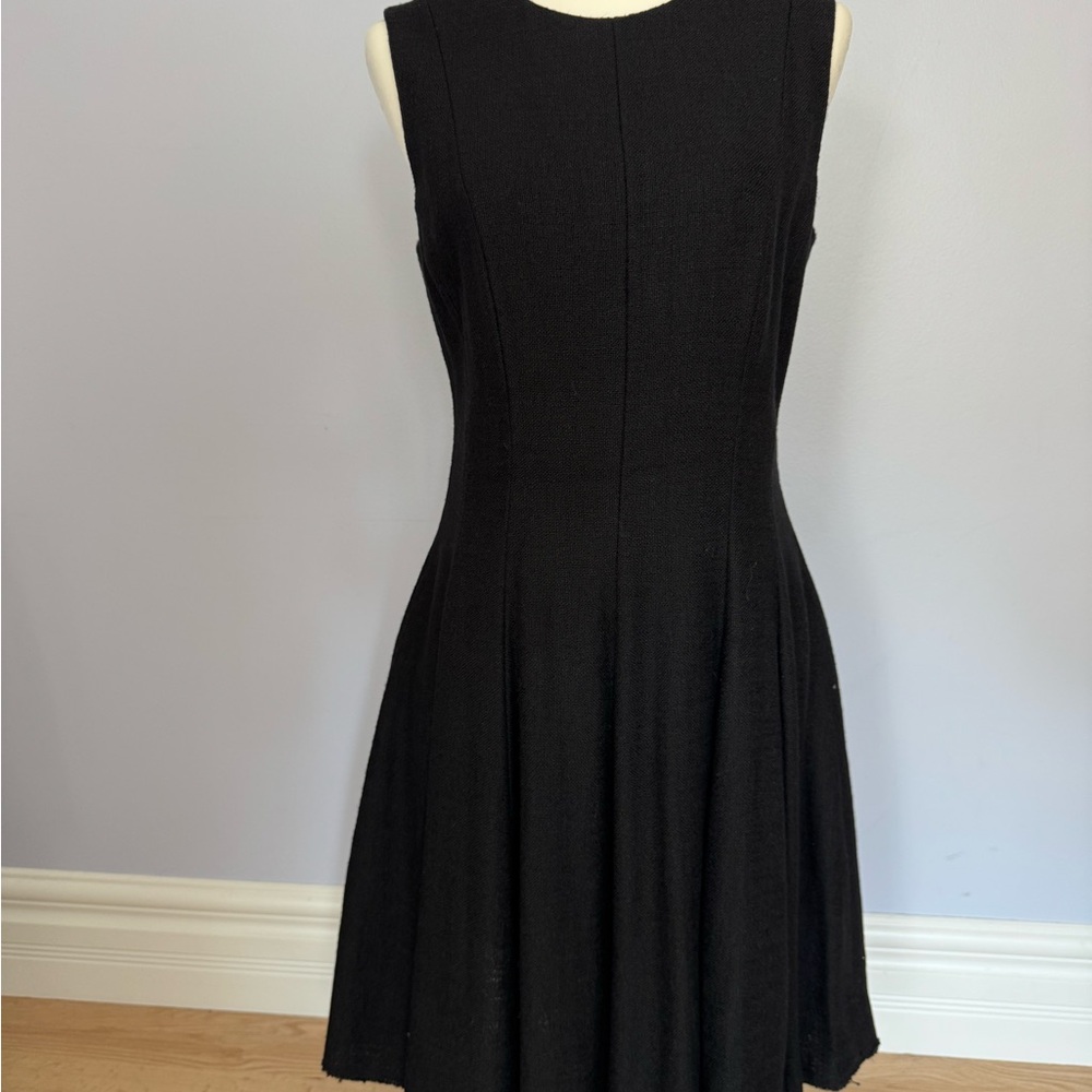 THEORY Elegant Black Sleeveless Dress